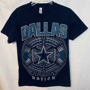 Dallas Cowboys “Dallas Nation” short sleeve navy tee shirt. Men’s Small